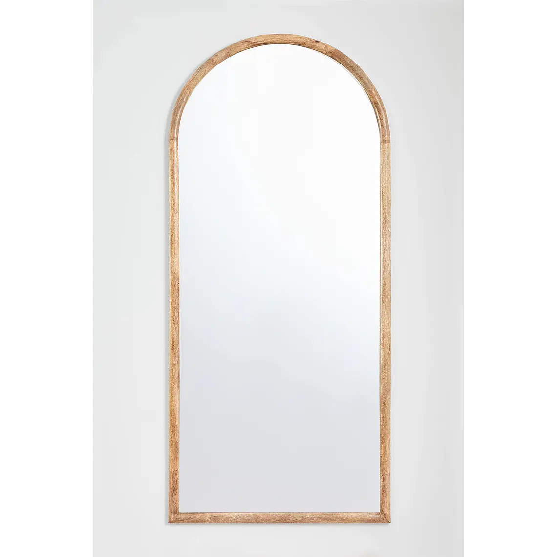Espejo de dormitorio Norel en madera de mango 2