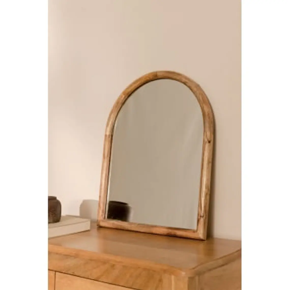 Espejo de dormitorio Norel en madera de mango 10