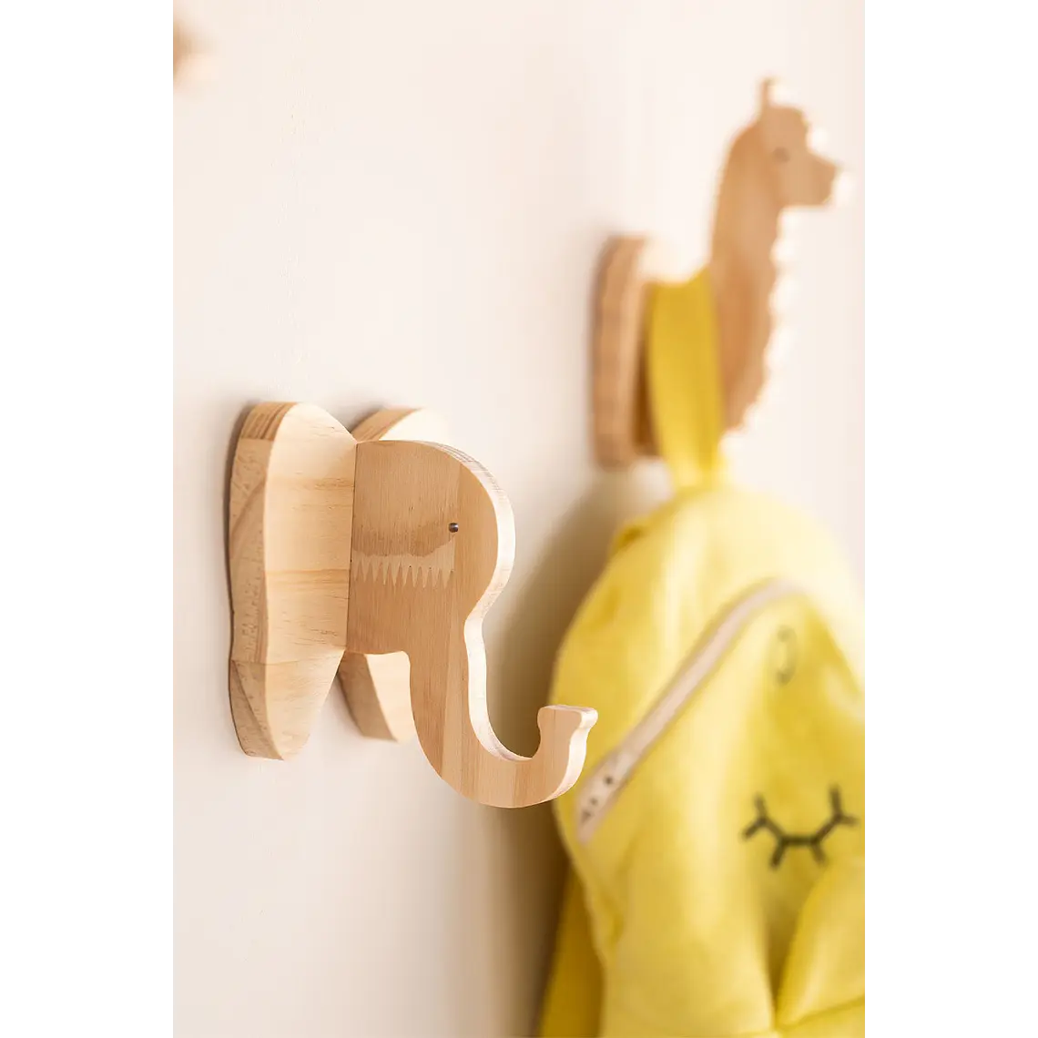 Tirena · Perchero infantil 5