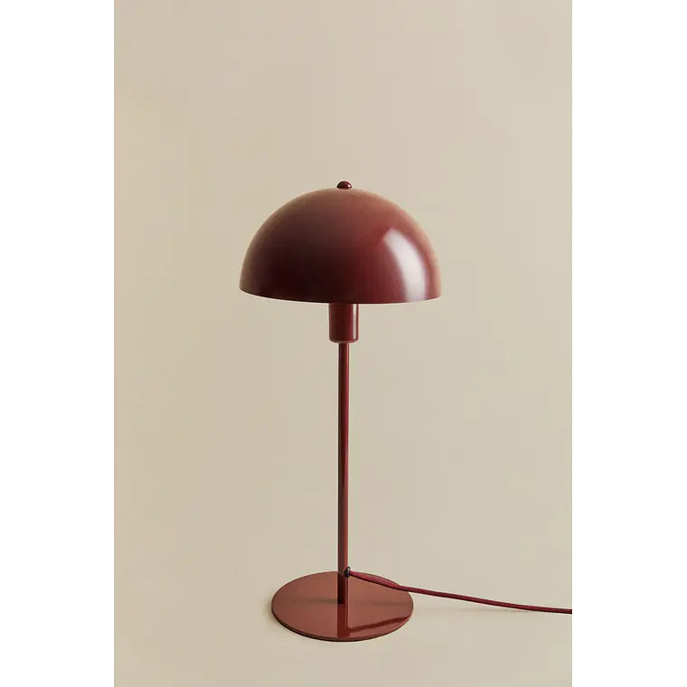 Lámpara de mesa en hierro 3