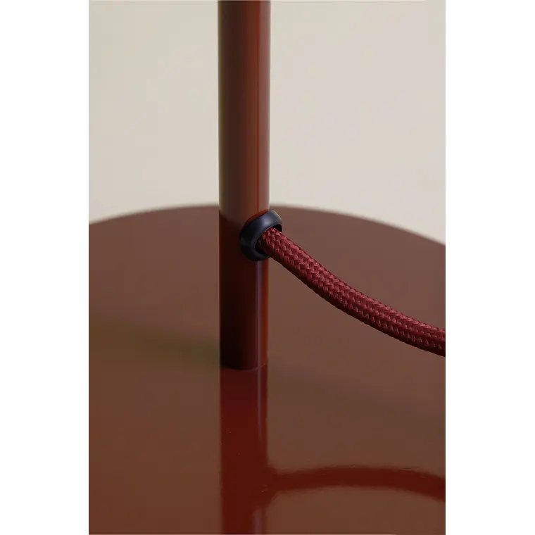 Lámpara de mesa en hierro 6