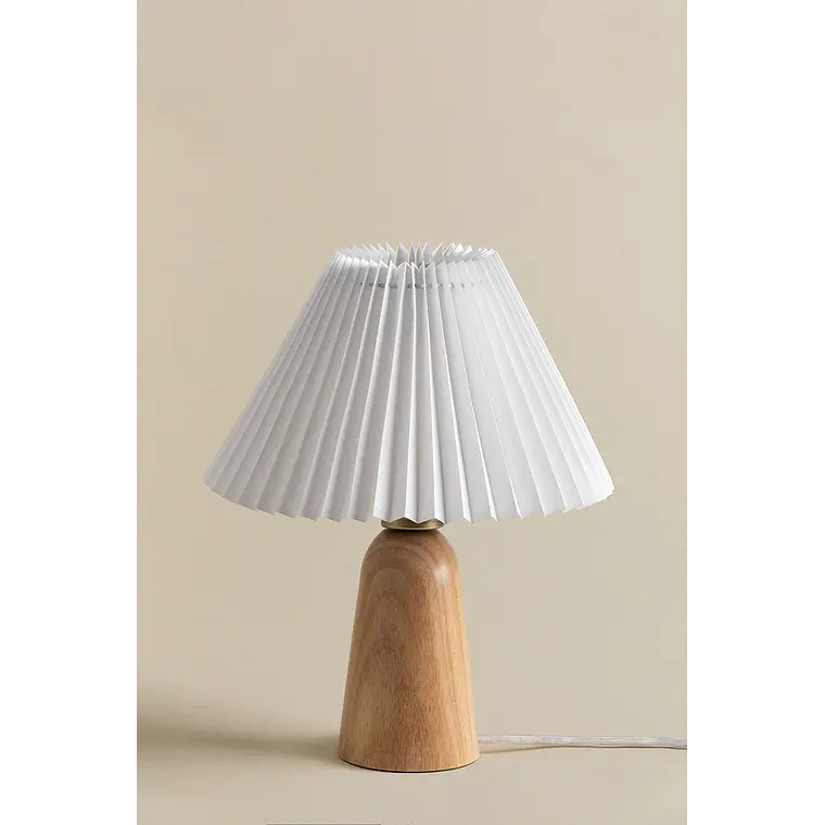 Lámpara de mesa en madera 4