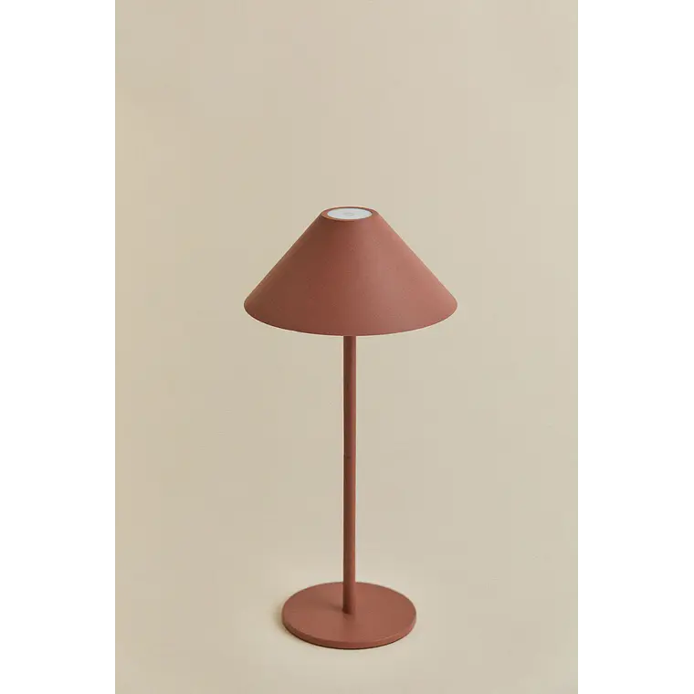 Lámpara de mesa LED inalámbrica en hierro 4