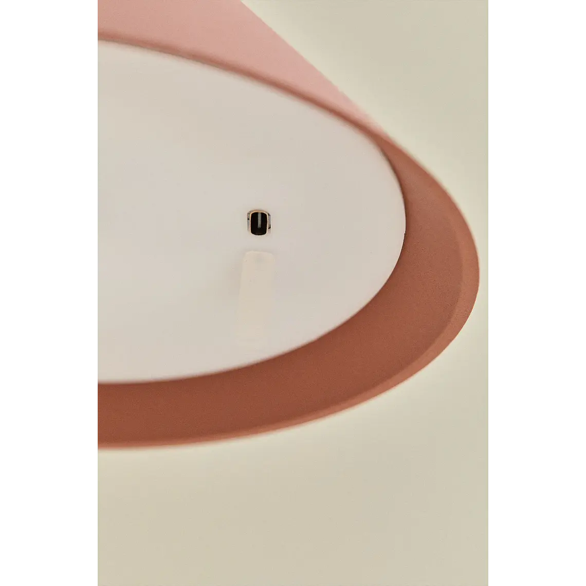 Lámpara de mesa LED inalámbrica en hierro 7