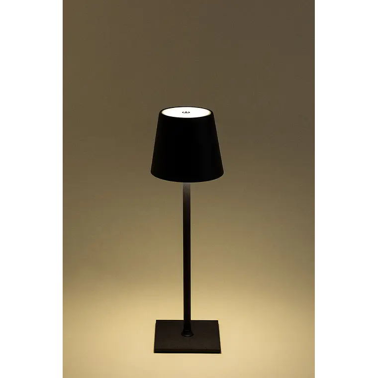 Lámpara de mesa LED inalámbrica en hierro 5