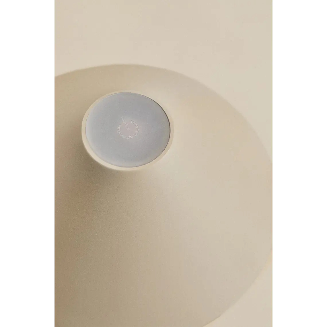 Lámpara de mesa LED inalámbrica en hierro 6