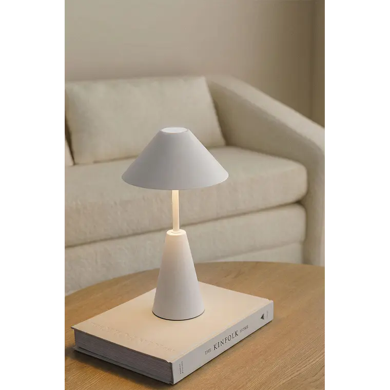 Lámpara de mesa LED inalámbrica en hierro 12