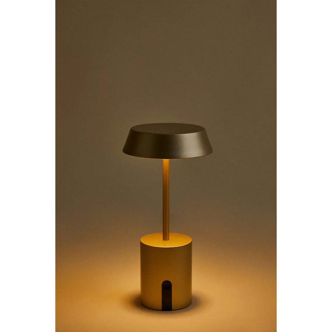 Lámpara de mesa LED inalámbrica 5