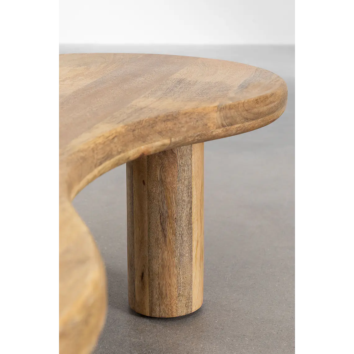 Avelara · Mesa de centro en acabado madera de 120 cm 6