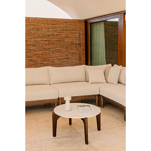 Mesa de centro para jardín redonda en cemento y madera de acacia Lenia