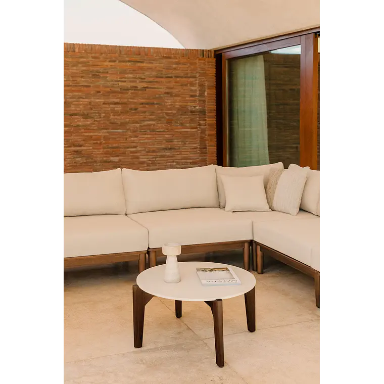 Mesa de centro para jardín redonda en cemento y madera de acacia Lenia 1