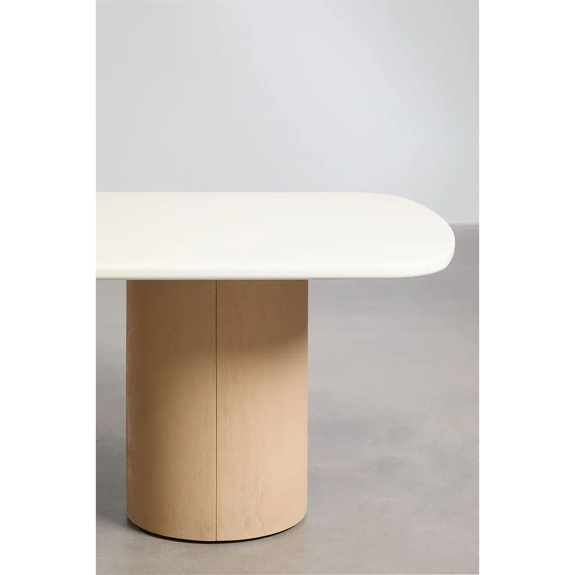 Mesa de comedor Alven en acabado cemento 3
