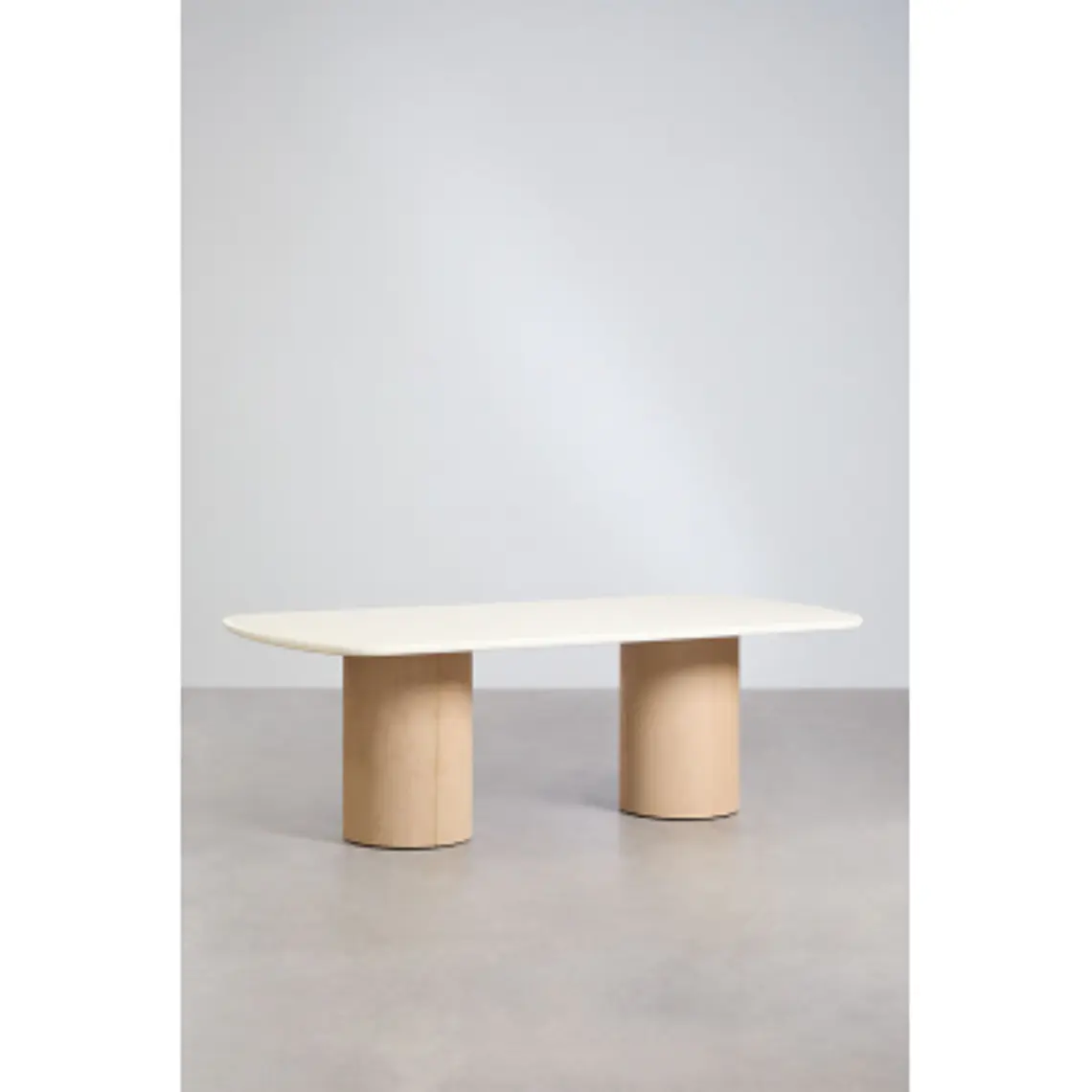 Mesa de comedor Alven en acabado cemento 9