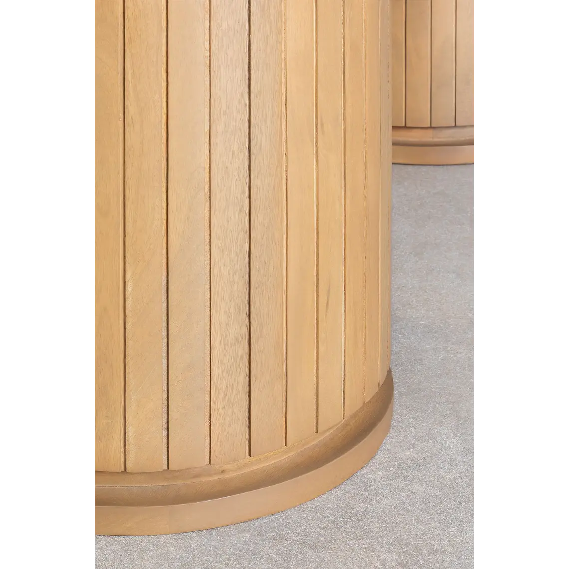 Mesa de comedor ovalada en madera de mango 6