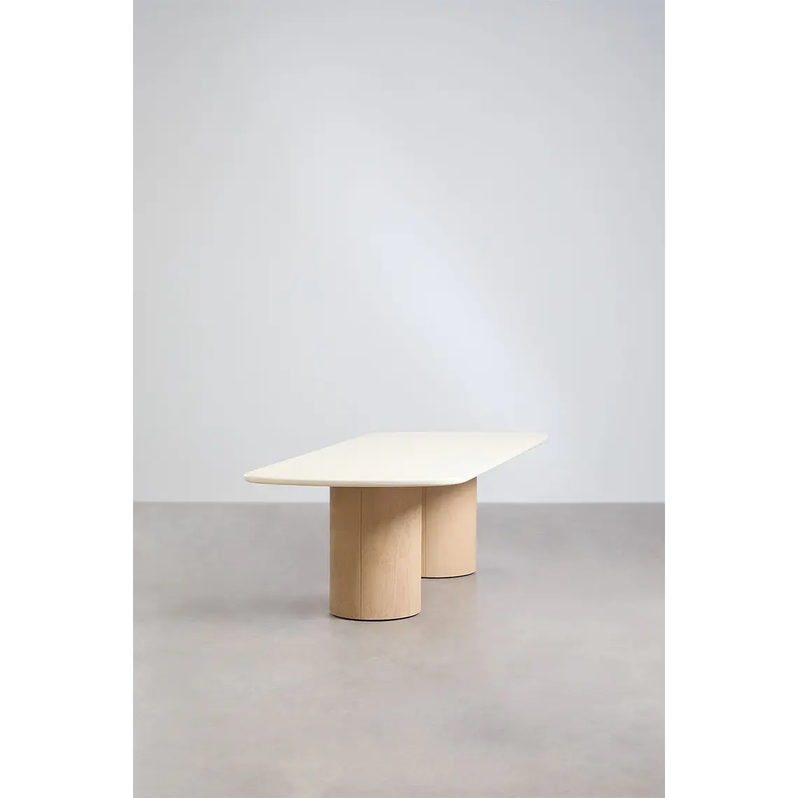 Mesa de jardín rectangular en cemento y madera de acacia Cavina 5