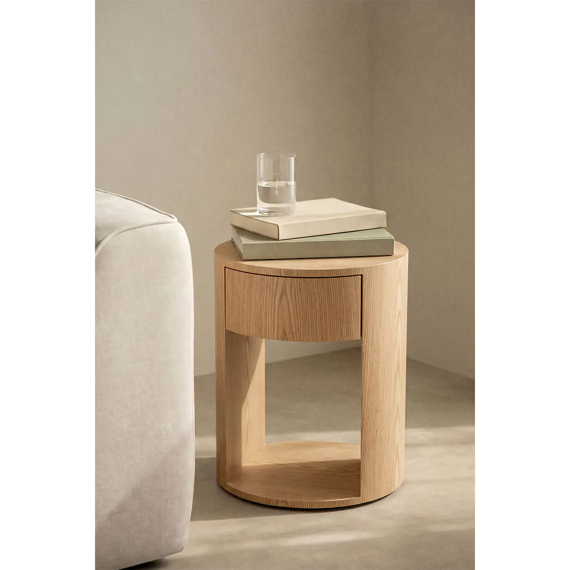 Daraian · Mesa lateral en acabado madera 1