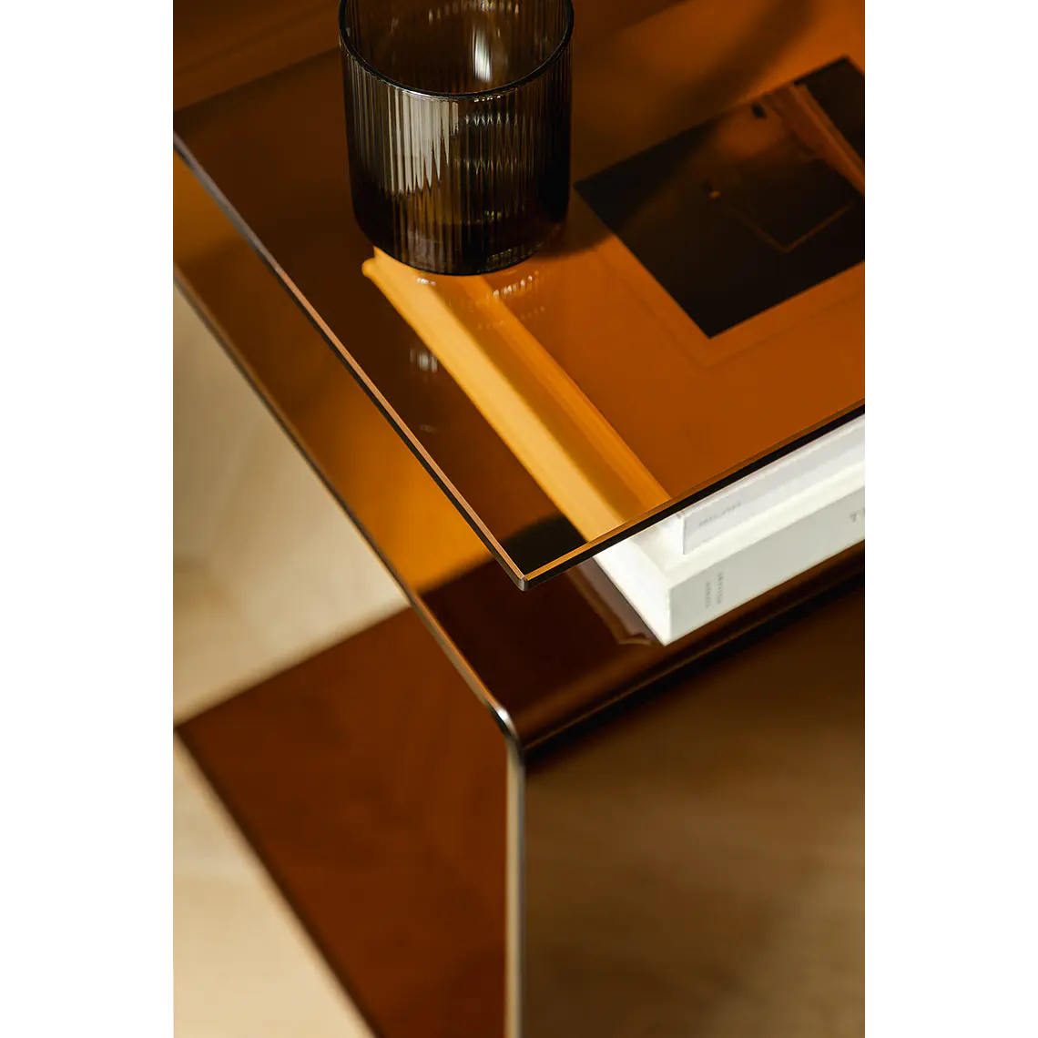 Liodor · Mesa lateral en cristal de 35 cm 11