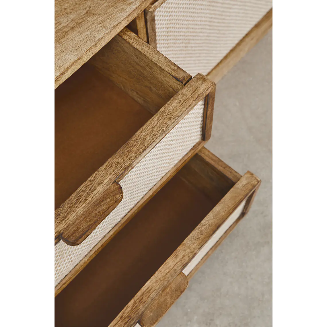 Avelrin · Mueble de TV en acabado madera 9