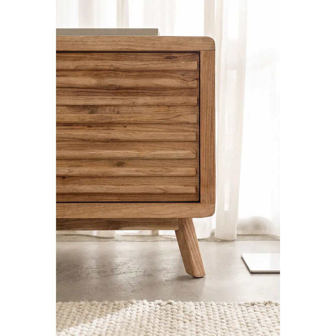 Eliria · Mueble de TV en acabado madera 3