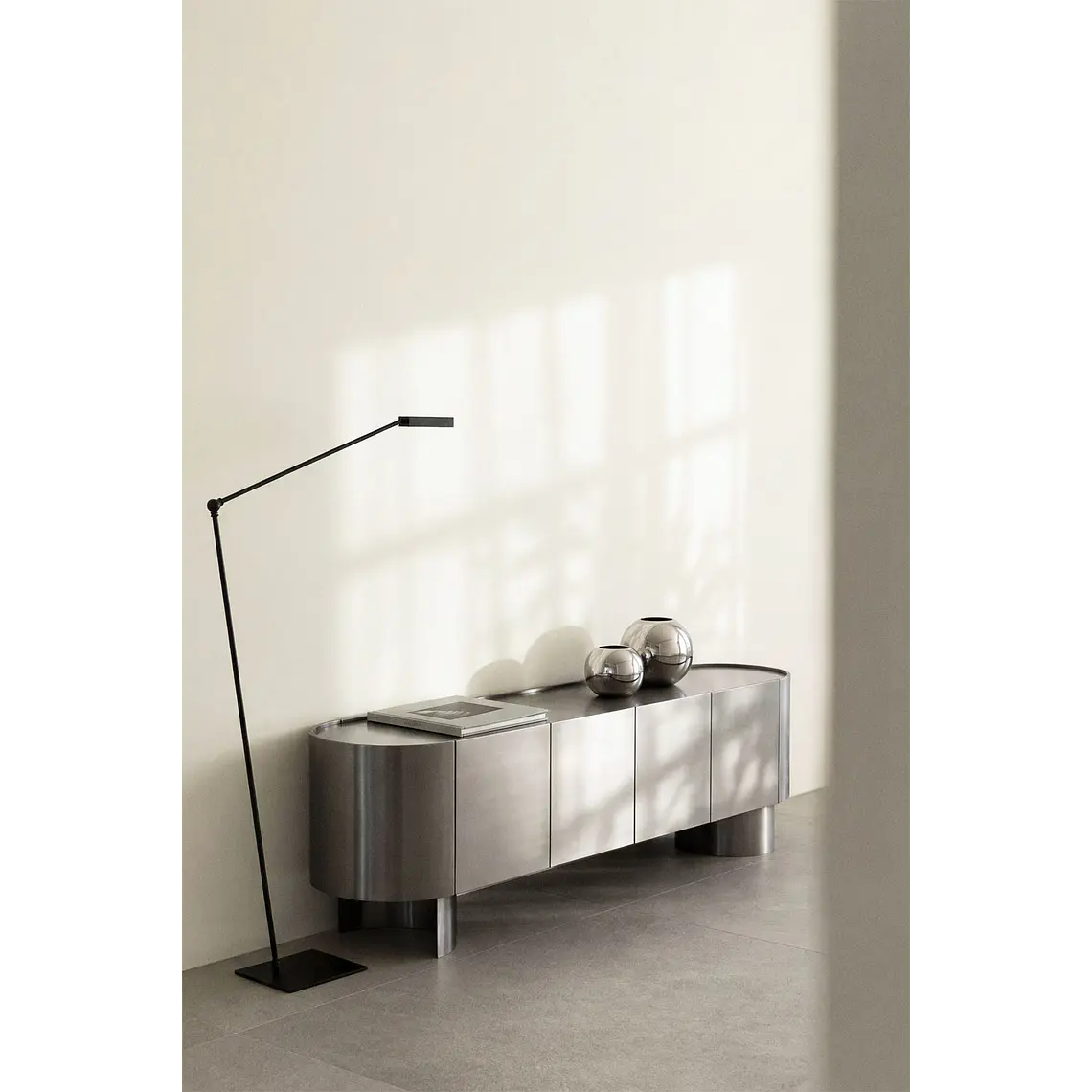 Miraion · Mueble de TV en piedra de 180 cm 3
