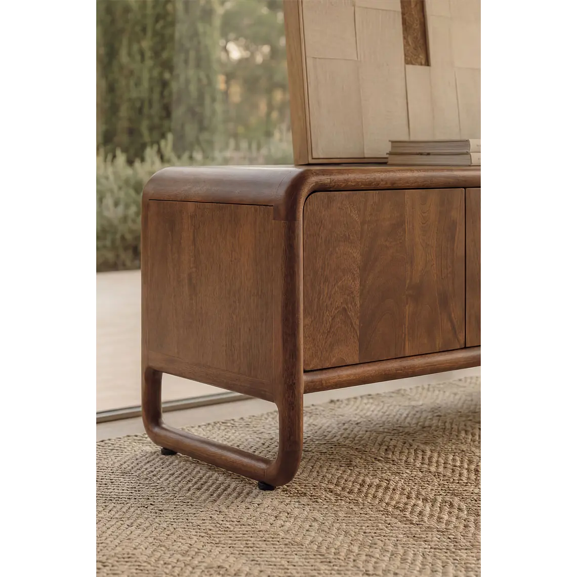 Nereris · Mueble de TV en acabado madera 3