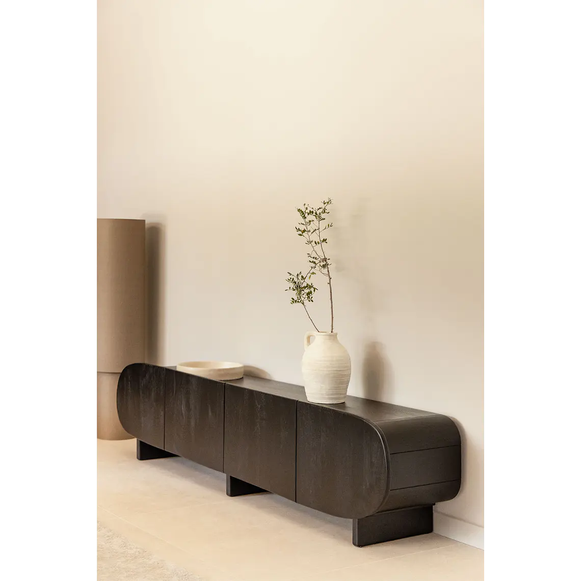 Onaian · Mueble de TV en acabado madera de 220 cm 1