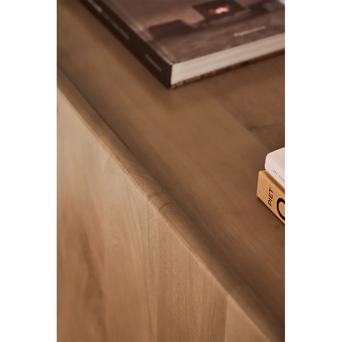 Onaian · Mueble de TV en acabado madera de 220 cm 11