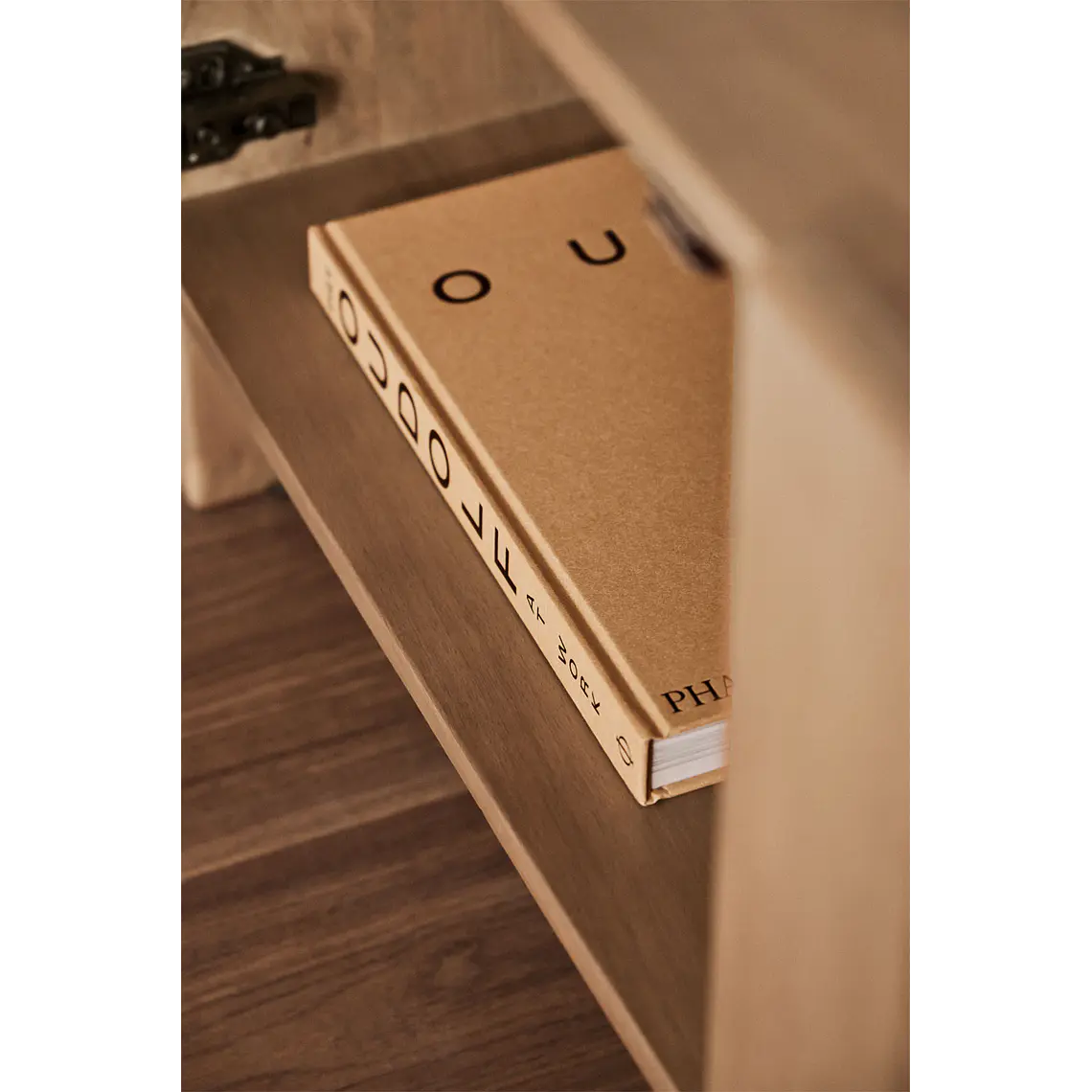 Onaian · Mueble de TV en acabado madera de 220 cm 12