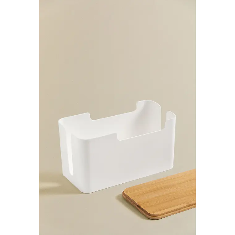 Organizador de cables en polipropileno y madera de bambú 4