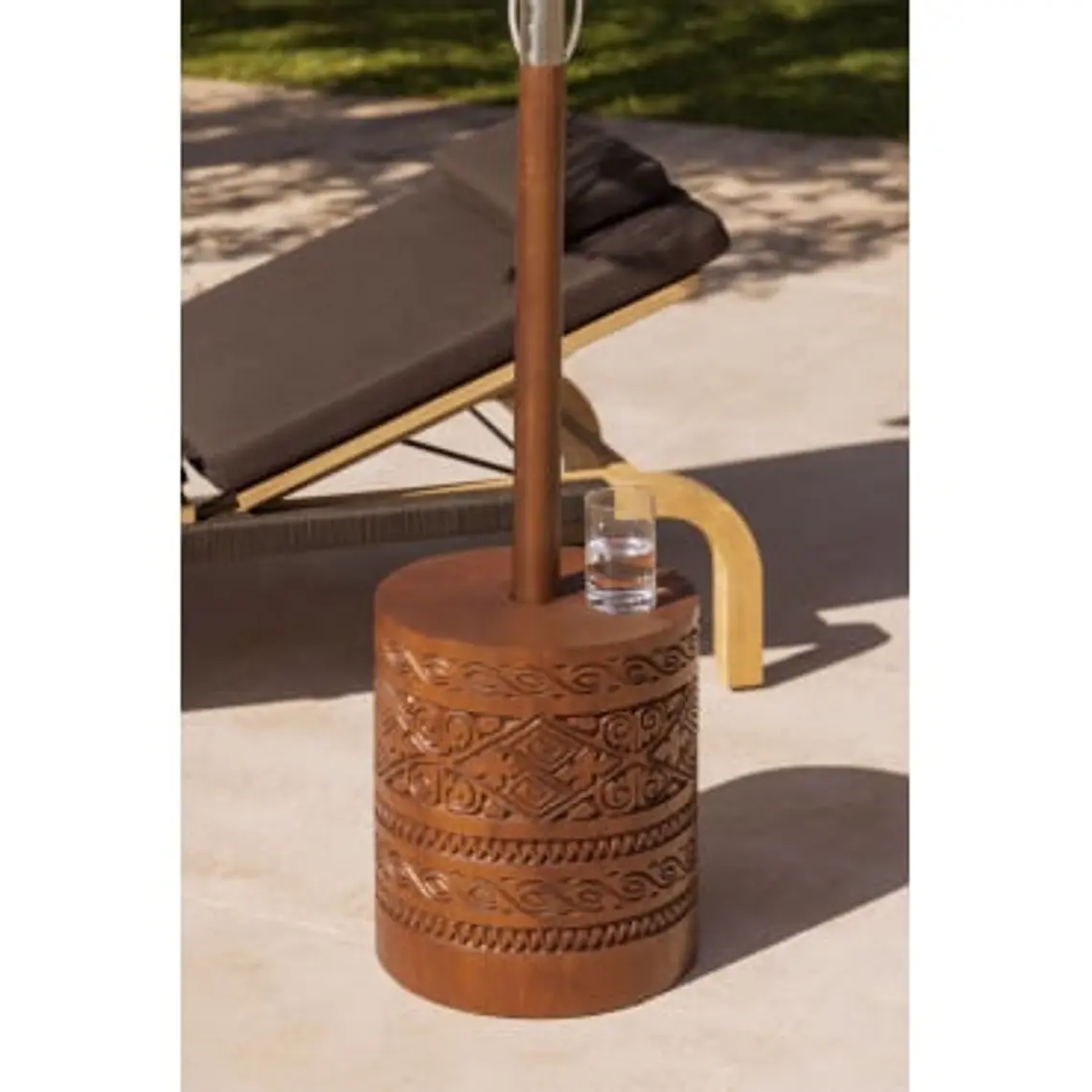 Pie de sombrilla redonda 35Ø cm en madera Lioria 9