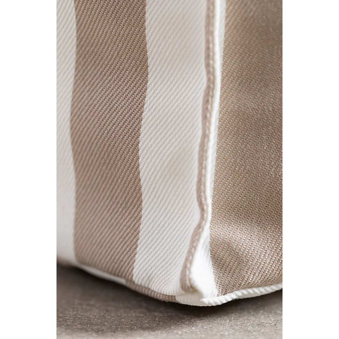 Arimar · Puf / banco tapizado de 75 cm 3