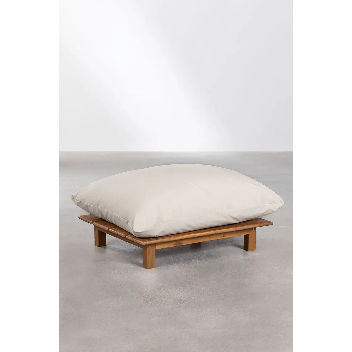 Puff en madera de acacia Lena 1