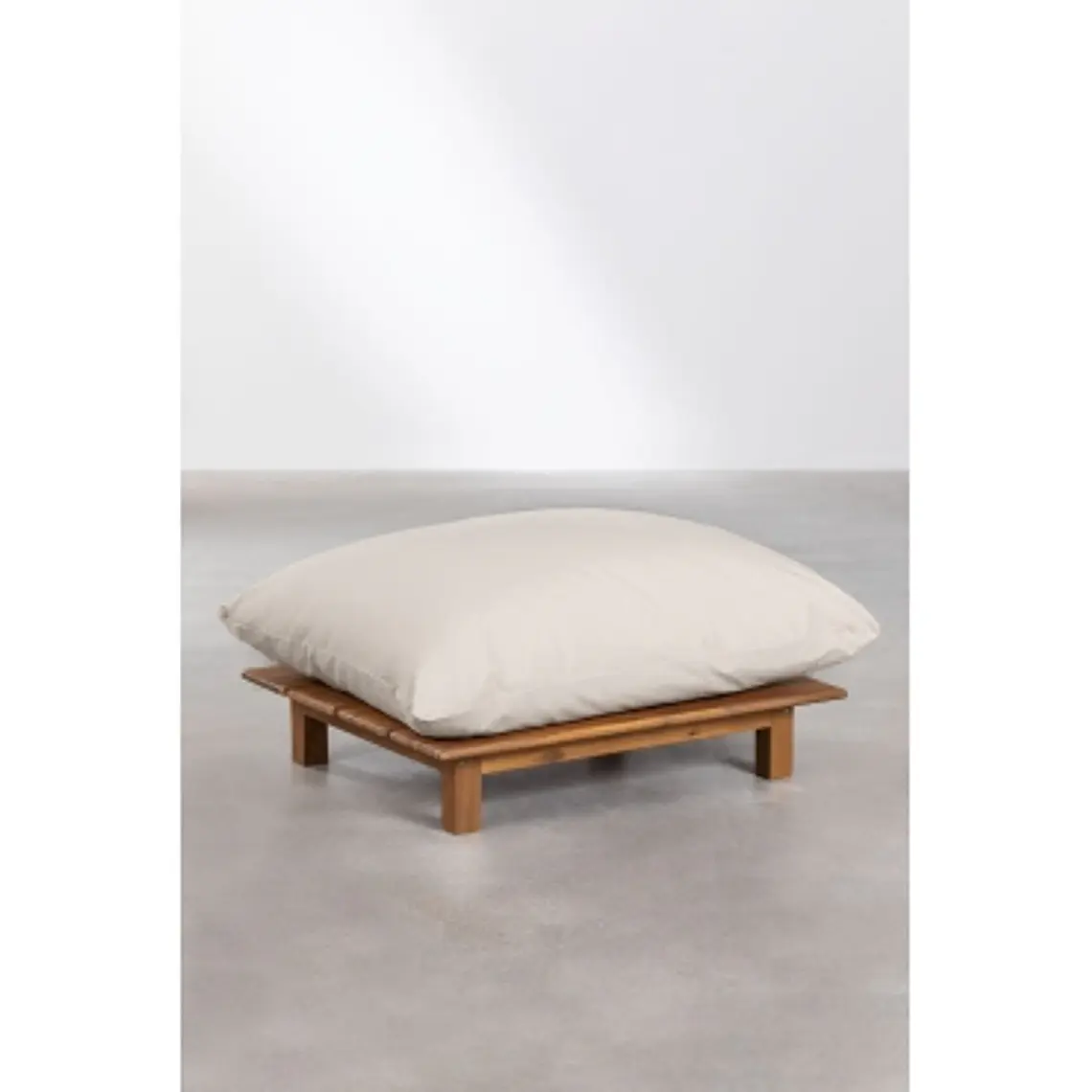 Puff en madera de acacia Lena 7