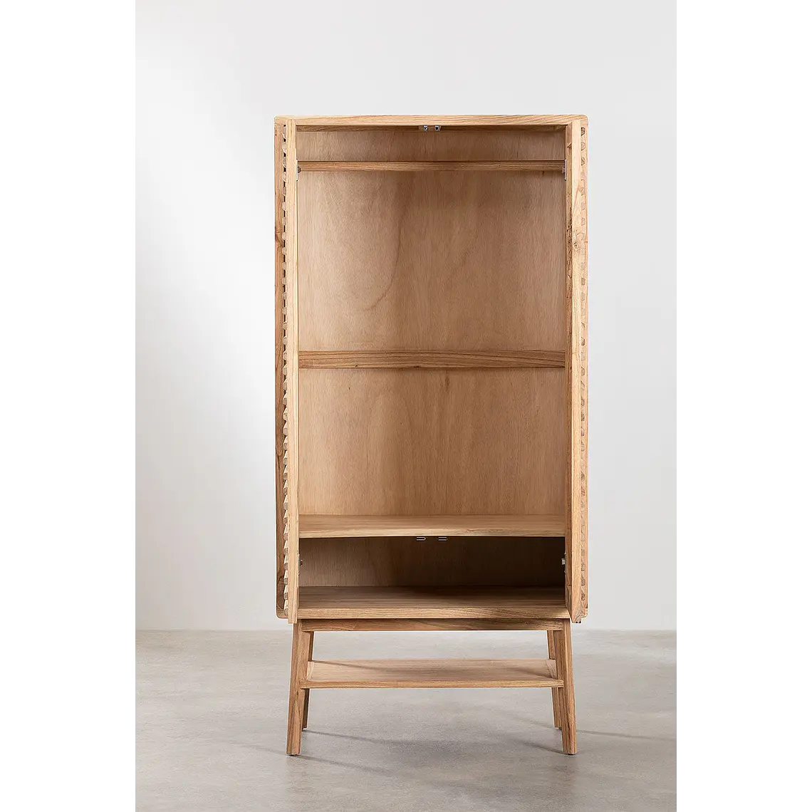 Ropero Celia en madera 4