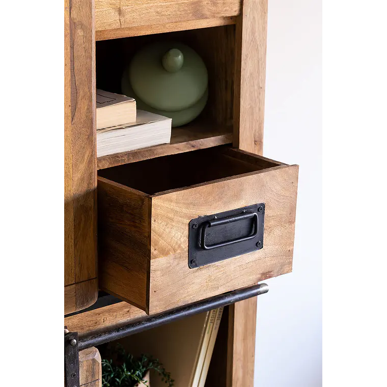 Ropero Osira en madera de mango 3