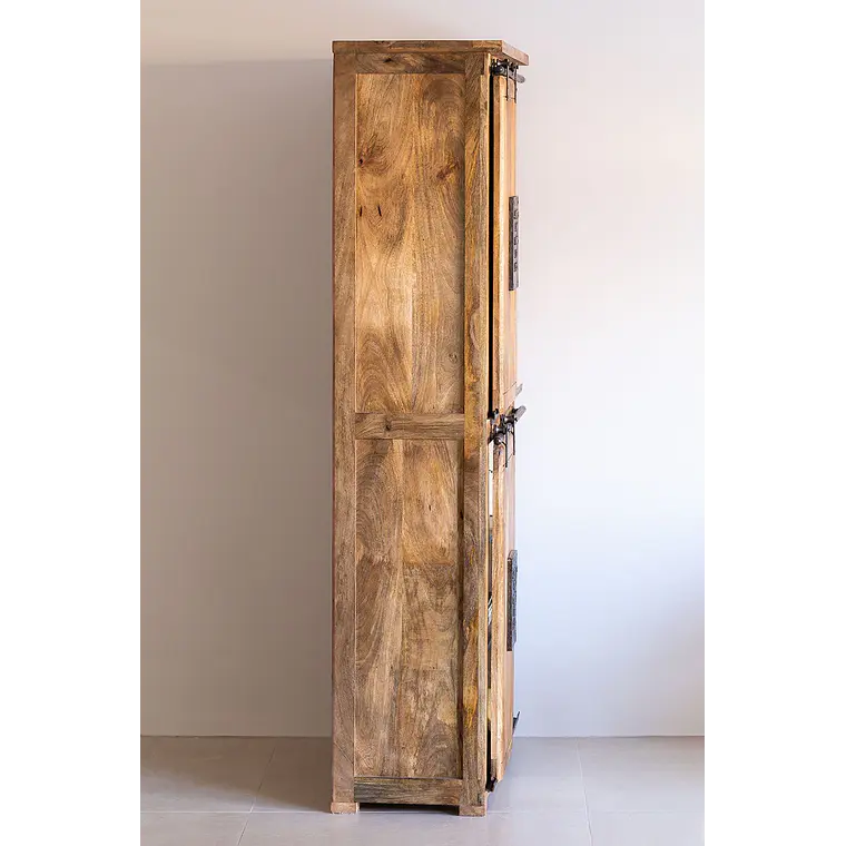 Ropero Osira en madera de mango 5