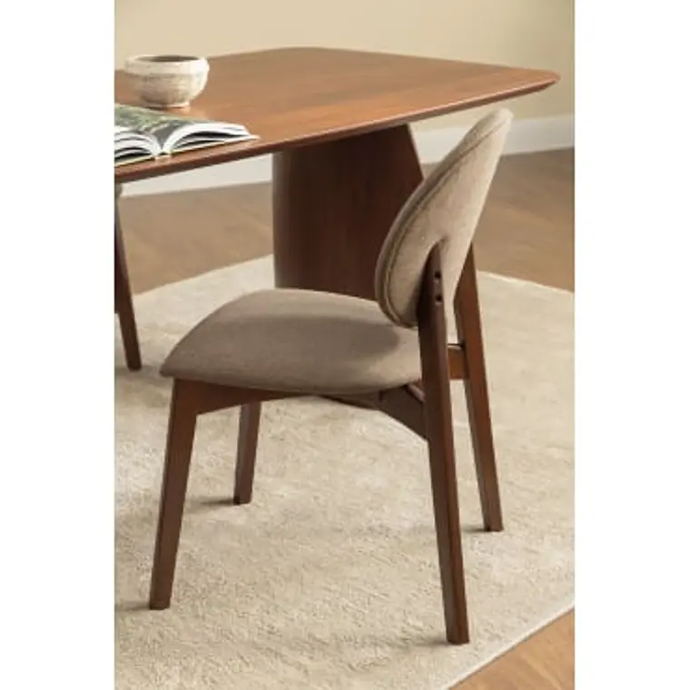 Silla de comedor Ivereri en madera 11