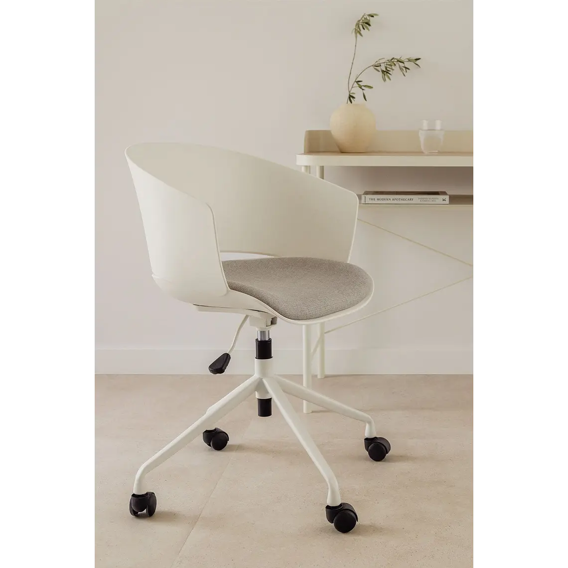 Silla de escritorio con ruedas 1
