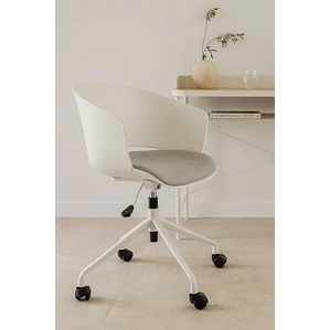 Silla de escritorio con ruedas