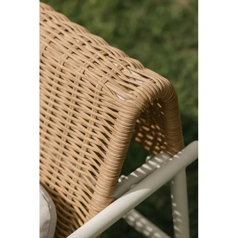 Sillón de jardín con reposabrazos en aluminio y ratán sintético Vareva 2