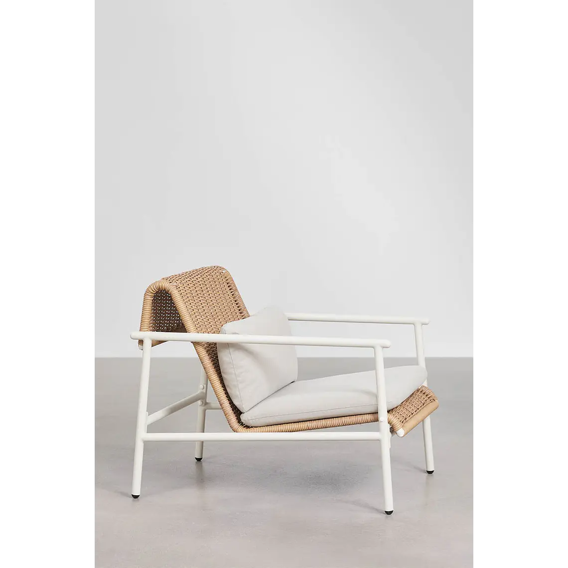 Sillón de jardín con reposabrazos en aluminio y ratán sintético Vareva 5