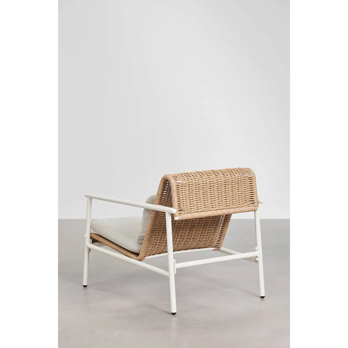 Sillón de jardín con reposabrazos en aluminio y ratán sintético Vareva 6
