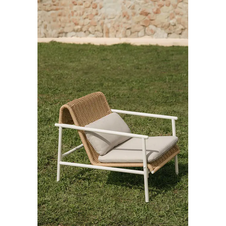 Sillón de jardín con reposabrazos en aluminio y ratán sintético Vareva 14