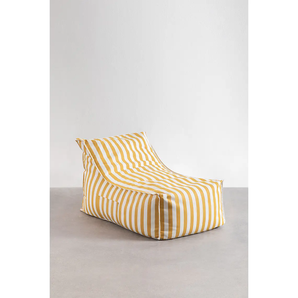 Nivaren · Sillón tapizado de 75 cm 2
