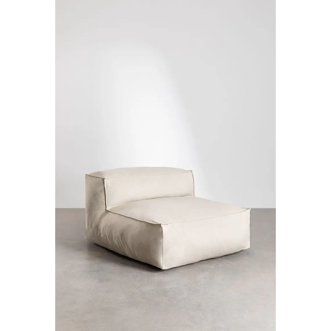 Saara · Sillón tapizado de 105 cm 1