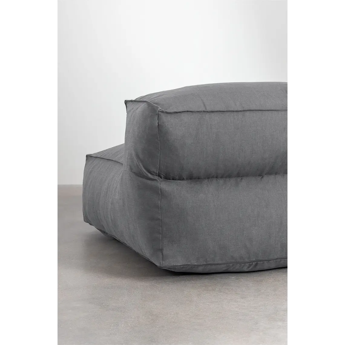 Saara · Sillón tapizado de 105 cm 12