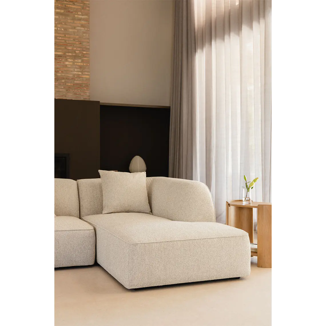 Avelria · Sofá tapizado de 96 cm 1