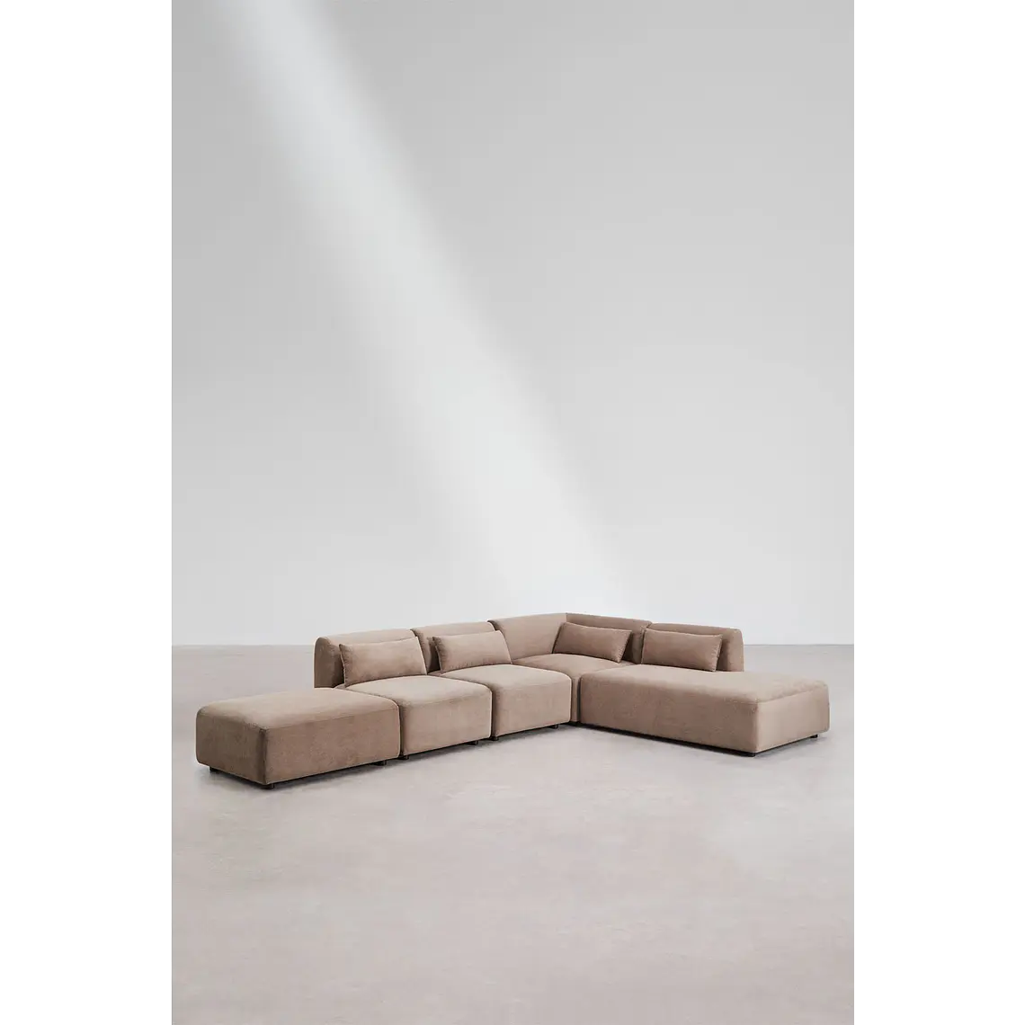 Calian · Sofá tapizado de 242 cm 5