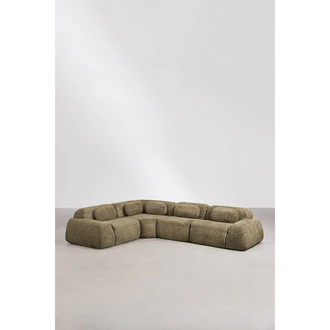 Falen · Sofá tapizado de 323 cm 3