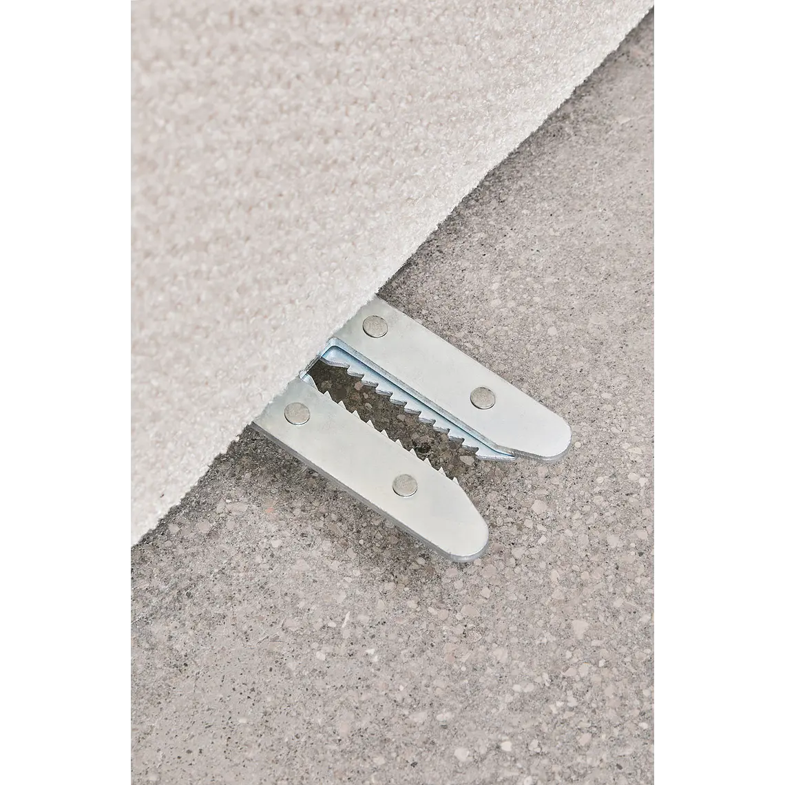 Iraven · Sofá tapizado de 210 cm 12